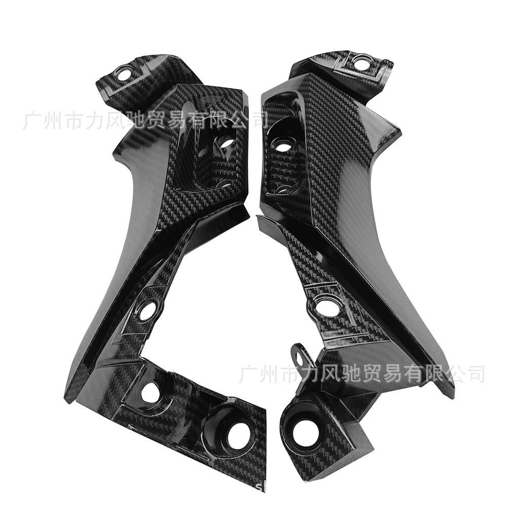 Adecuado para Yamaha R1 04-06 Shell placa lateral marco de conexión izquierda y derecha placa pequeña cubierta del motor placa del coche