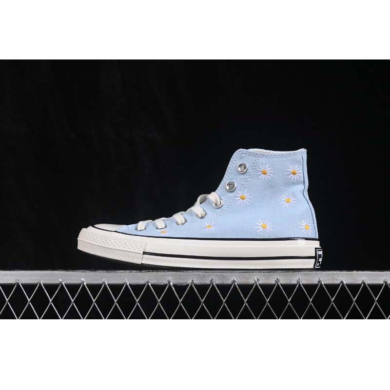 New Retro 1970S Daisy Light Blue High-Top Couple's Canvas Shoes Casual Shoes