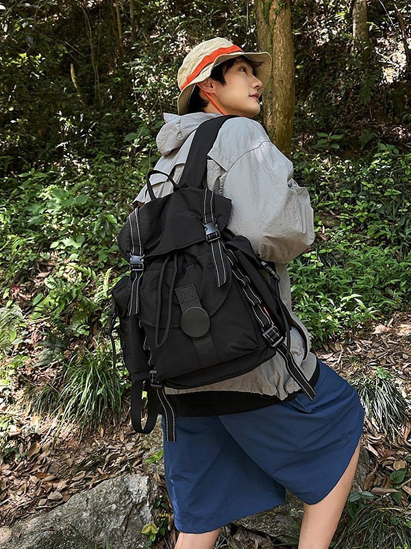 韓国スタイルのワークウェアスタイルの登山バッグ男性と女性のための新しいスポーツトラベルバックパック軽量防水大容量学生バックパック|undefined