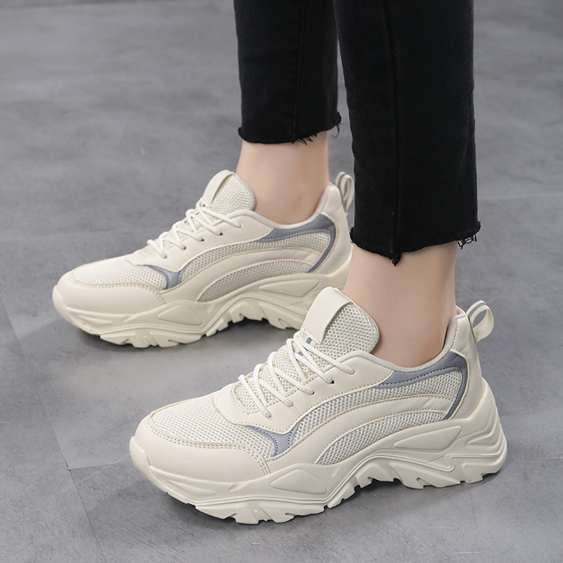 Demi-season two-color low sneakers platform for leisure