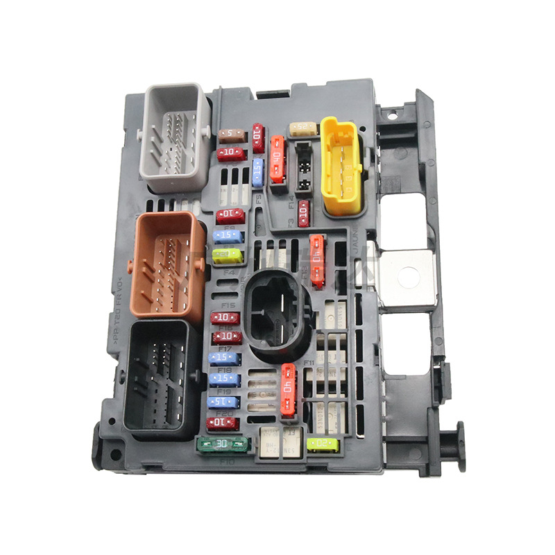 9664706380 es adecuado para la caja de fusibles de automóviles Citroën al por mayor de puntos transfronterizos