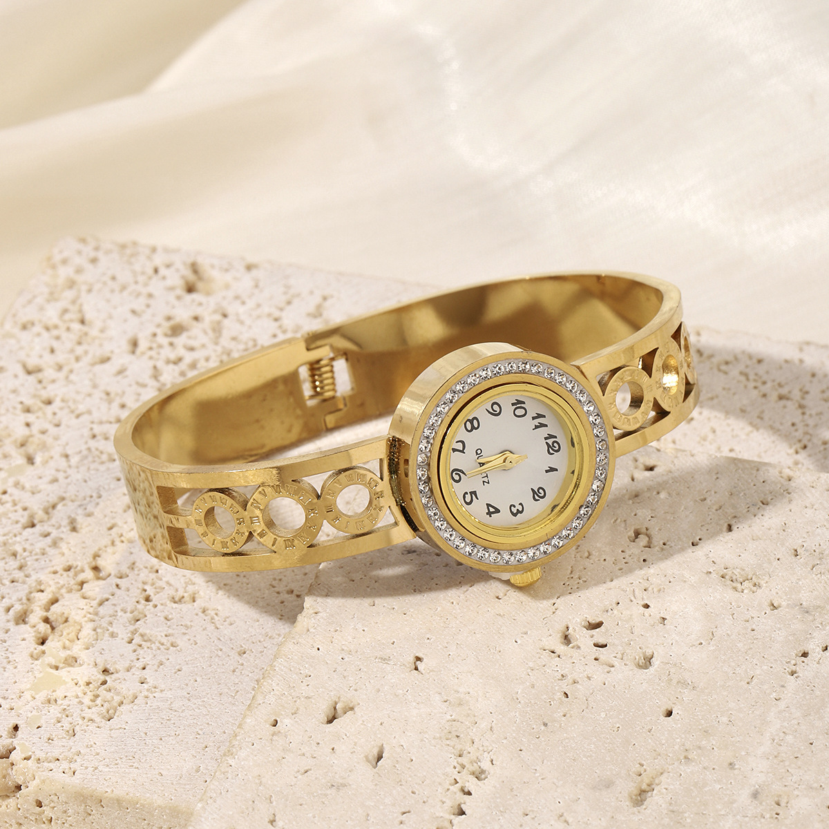 Solid Color Pattern Elegant Solid Color Quartz Women's Watches