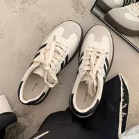 Белые кроссовки для отдыха и спорта, повседневная обувь sneakers, бренд , цвета черный/бежевый, размеры 35-40