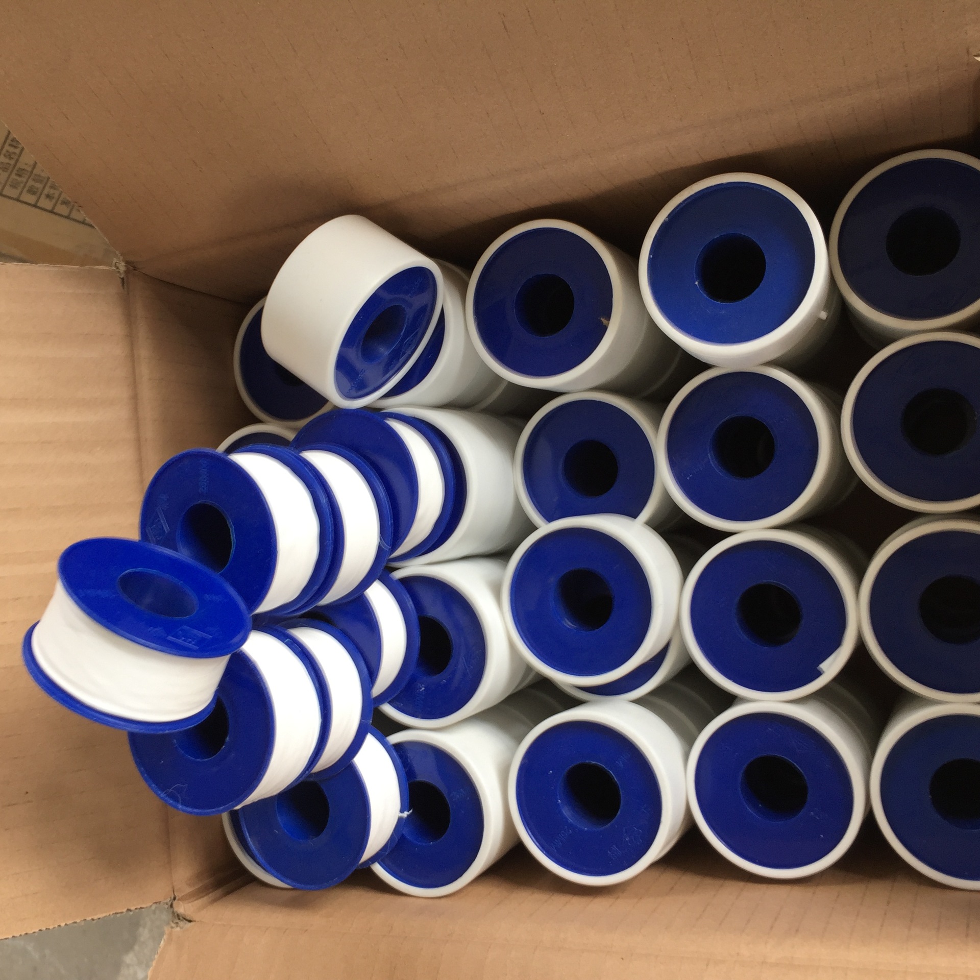 管道用聚四氟乙烯生料带油性生料带无油生料带