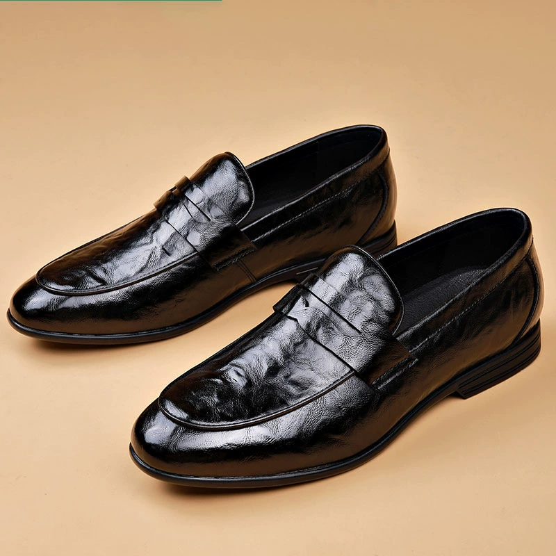 Дышащие мужские ботинки весна-лето, обувь Slip-on для мужчин, новые модели 2025 года, мягкая поверхность, мягкая подошва, универсальная повседневная обувь из бобового кожи для мужчин