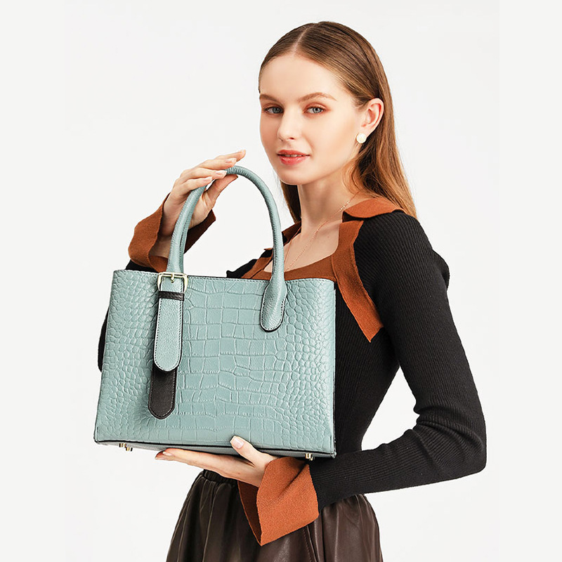 真皮包包女2023新款潮设计款大容量投特包百搭手提单肩包女斜挎包