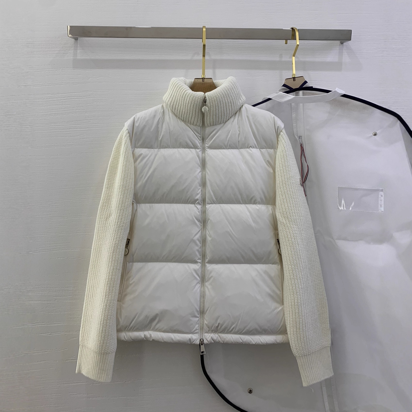 In-Stock Original Label m Mengjia Women's Patchwork Knitwear Stand Collar Sweater 90% White Duck down Jacket Coat
