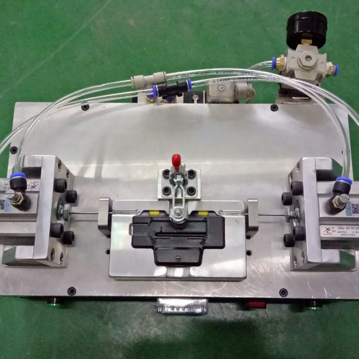 铆轴销夹具 胶壳铆销打销治具 自动装插销治具 气动打轴夹治具