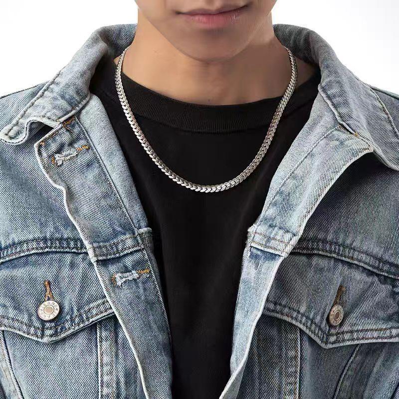 Fashion U Shape Titanium Steel Polishing Necklace 1 Piece