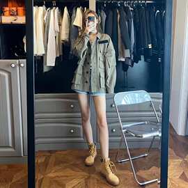 港风复古绿色工装外套2025年新款小个子潮酷ins军绿色外套网红款