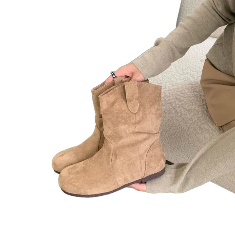 Demi-season high boots platform with bow