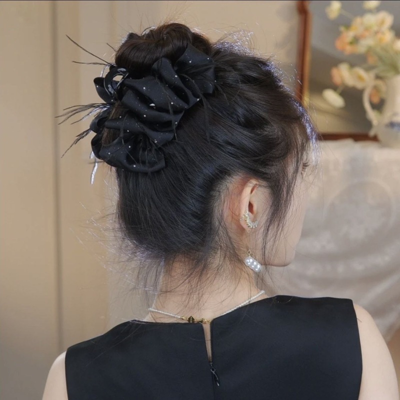 フランス生地ヘアピン帽子新しいインターネット有名人サテン生地フェザークリップハイエンドヘアボリュームサメクリップ女性のための|undefined