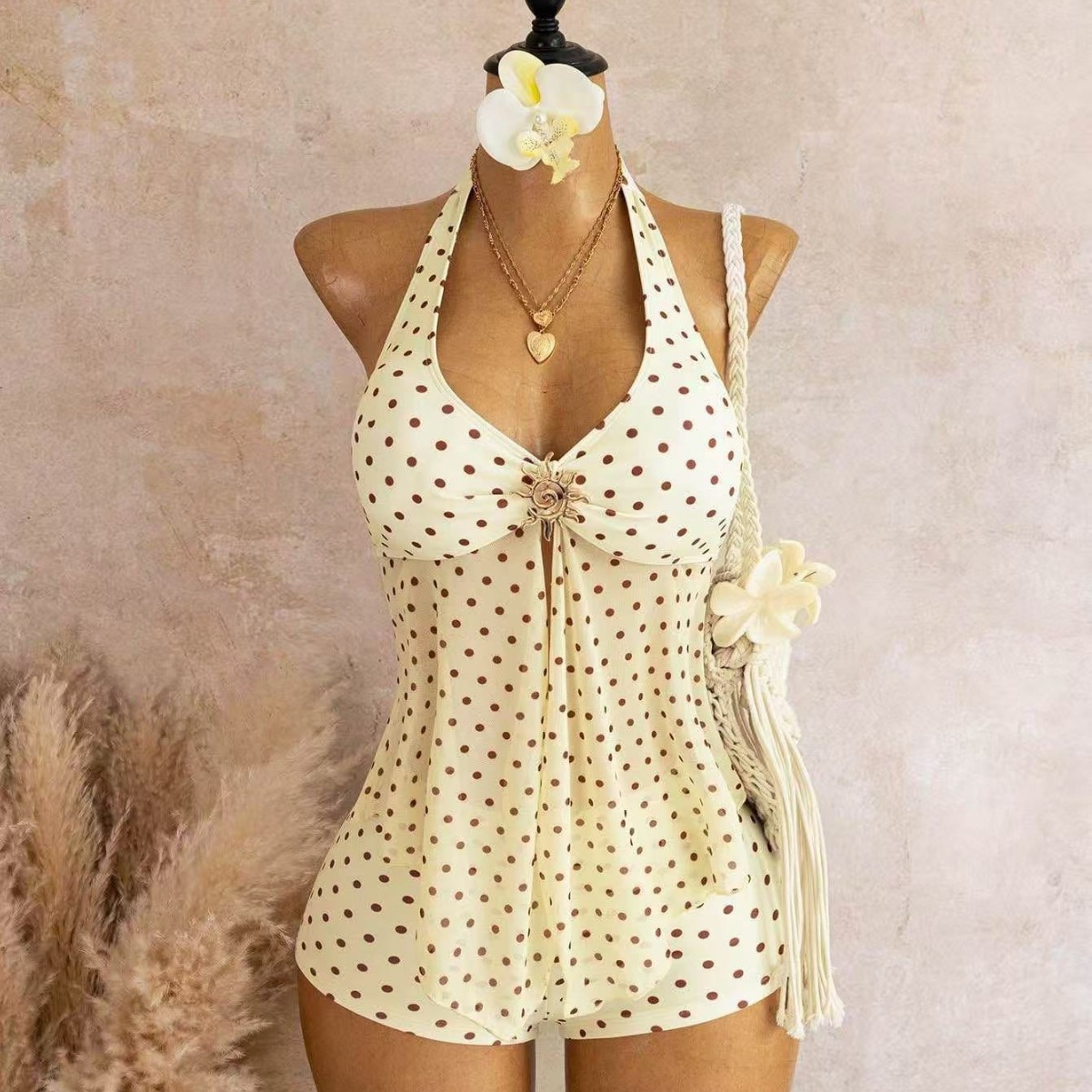 Creamy yellow polka dot European and American cross-border bikini halter neck two-piece swimsuit for women, tummy-covering with mesh skirt and flat shorts