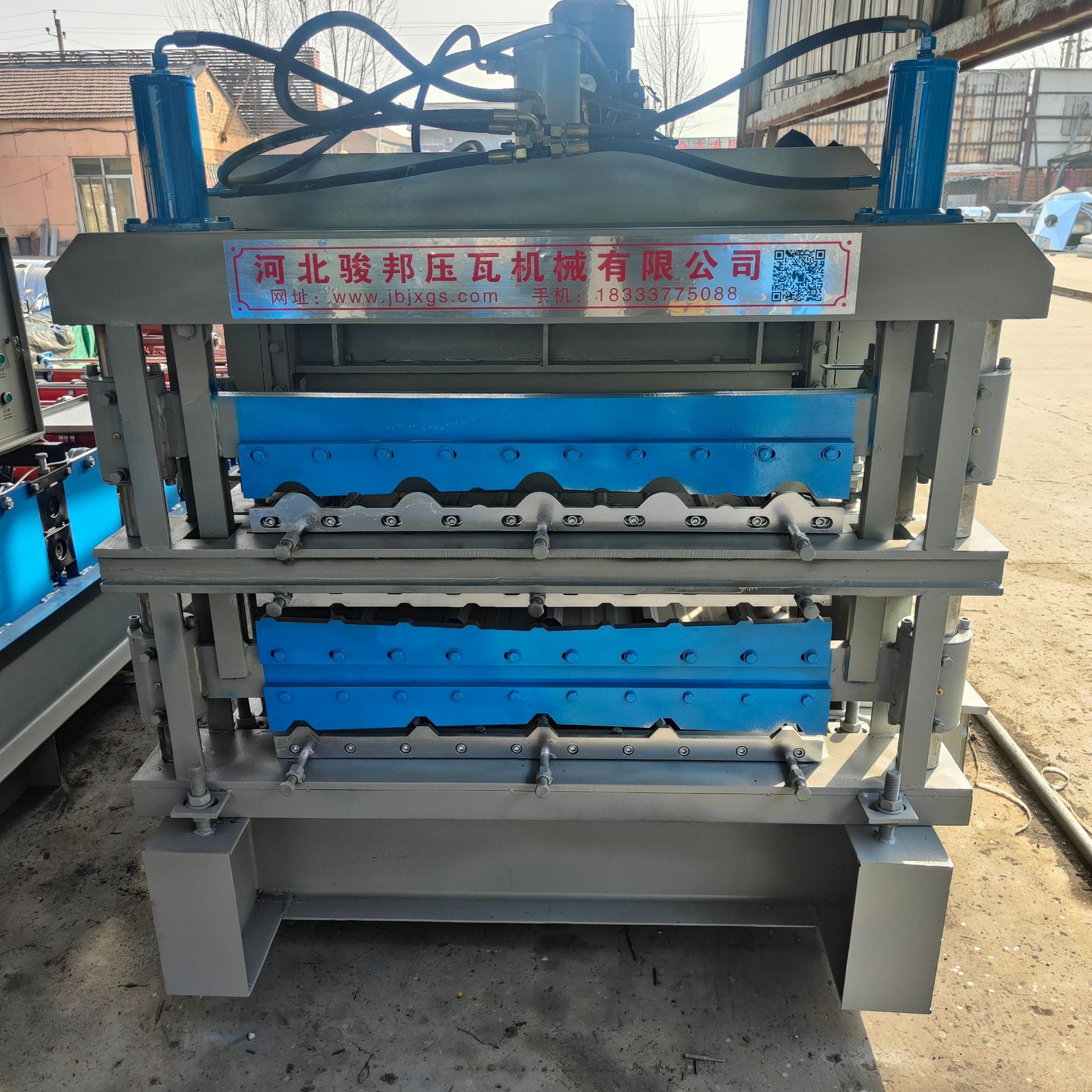 定制彩钢压瓦机镀锌板压瓦机828/750/840型三层琉璃瓦压瓦机