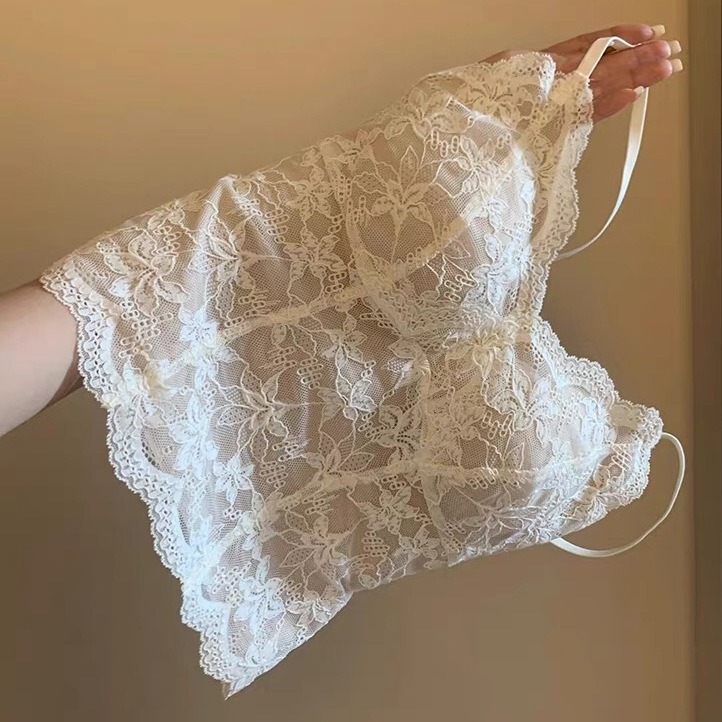 Spring and Summer Pure Desire Spicy Girl Sexy Lace Camisole Ice Silk Gathered Top with Chest Pads Beautiful Back Vest for Women Versatile for Layering or Wearing Alone
