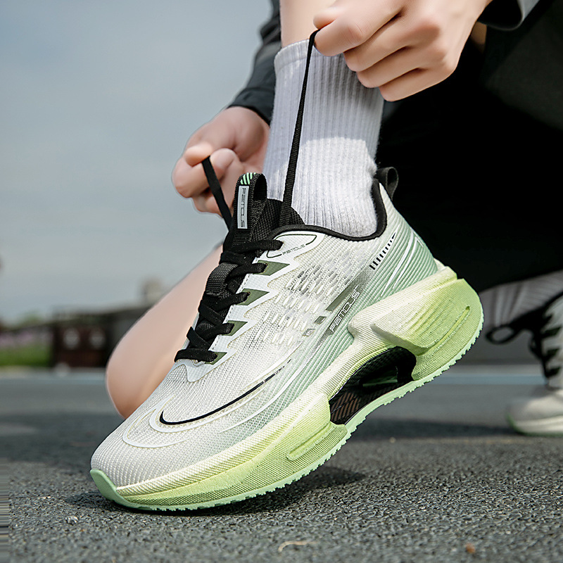 2025 nueva pareja ultra ligera y transpirable zapatos de carreras para hombres y mujeres todos los partidos retrógrados anti-deslizante zapatillas deportivas casuales