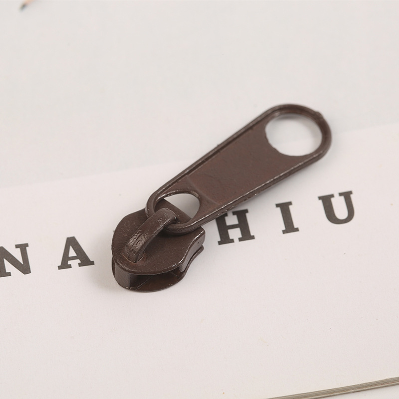 No. 5 fabricantes de cremallera de nylon nueva bolsa de maquillaje de color bolsas de lápiz gruesas cremallera al por mayor