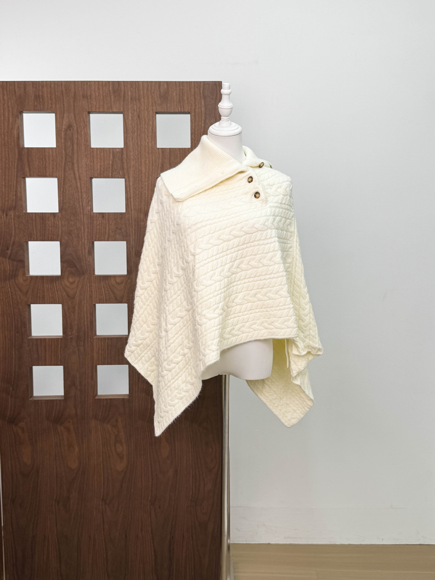25 invierno / otoño coreano universal irregular torcido cuello alto abrigo suéter suelto chaqueta chaqueta de punto chaqueta mujer
