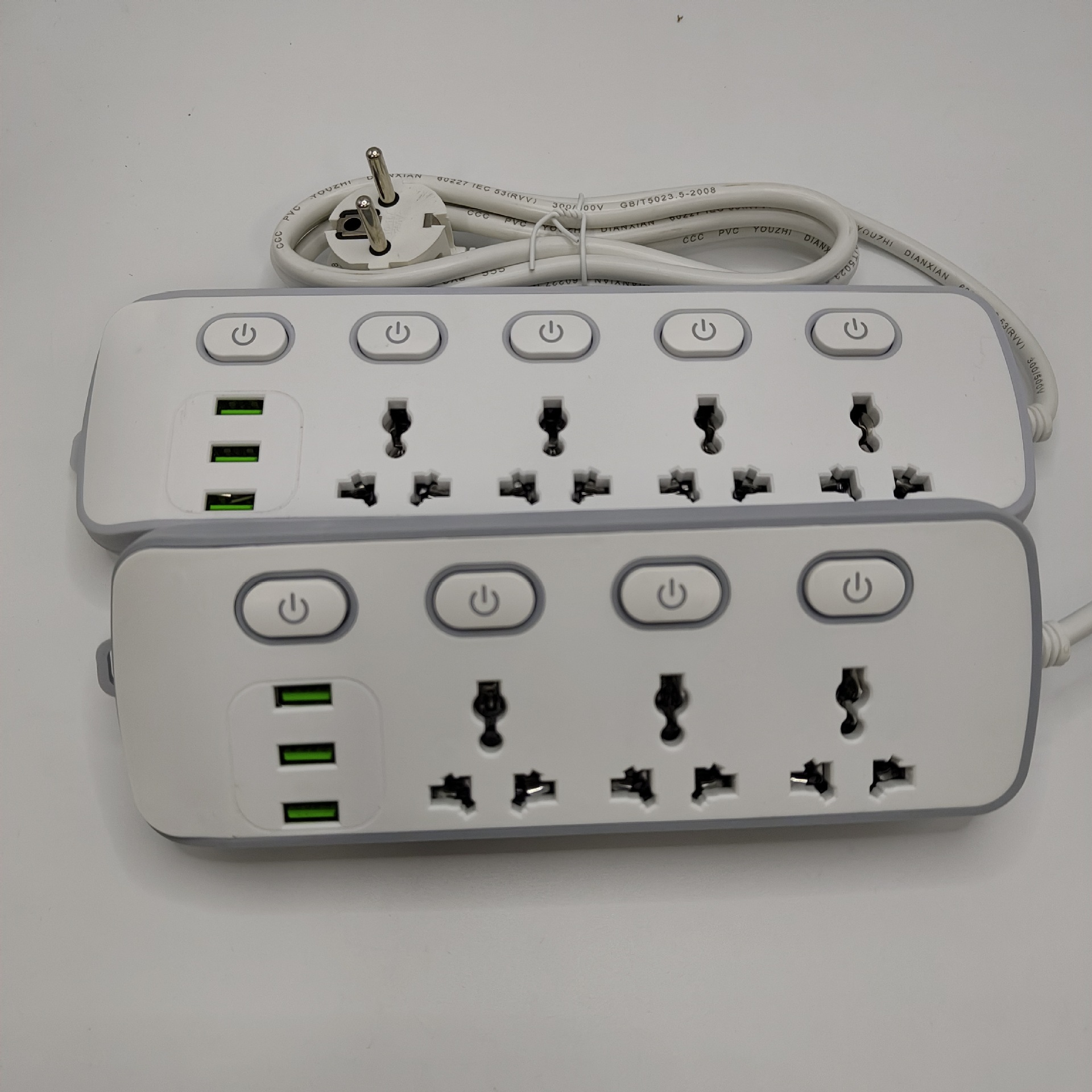 外贸插座通用万能孔带USB接线板带独立开关多位孔2/3/5米厂家直销
