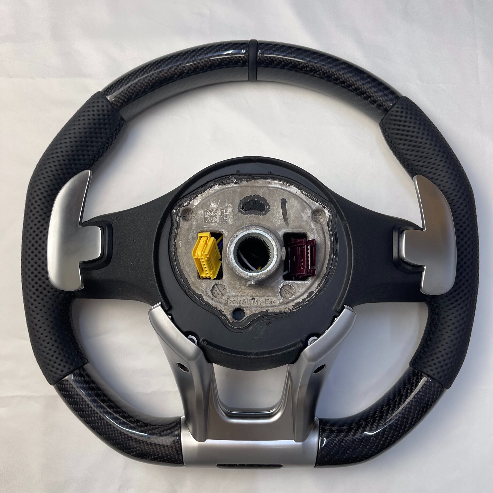Suitable for Mercedes-Benz steering wheels of A-Class, C-Class, E-Class, ML old models, upgraded to new models, modified AMG carbon fiber steering wheel assembly