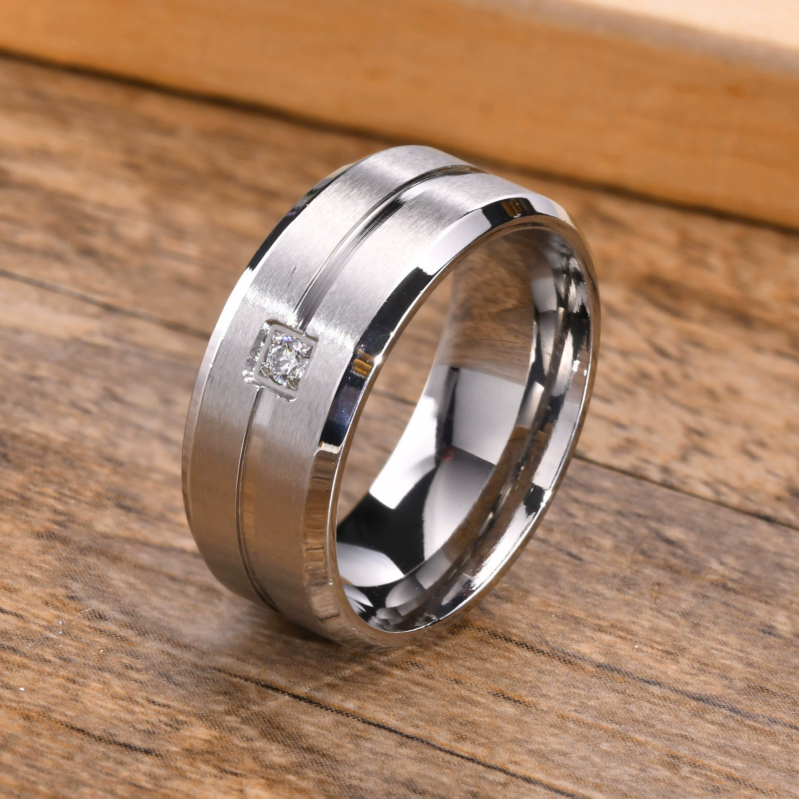 Мужское кольцо с камнем из нержавеющей стали с цирконами, на указательном пальце, R-395
