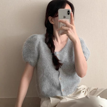 韩国chic 秋日法式复古温柔爱心单排扣圆领泡泡短袖针织衫上衣女