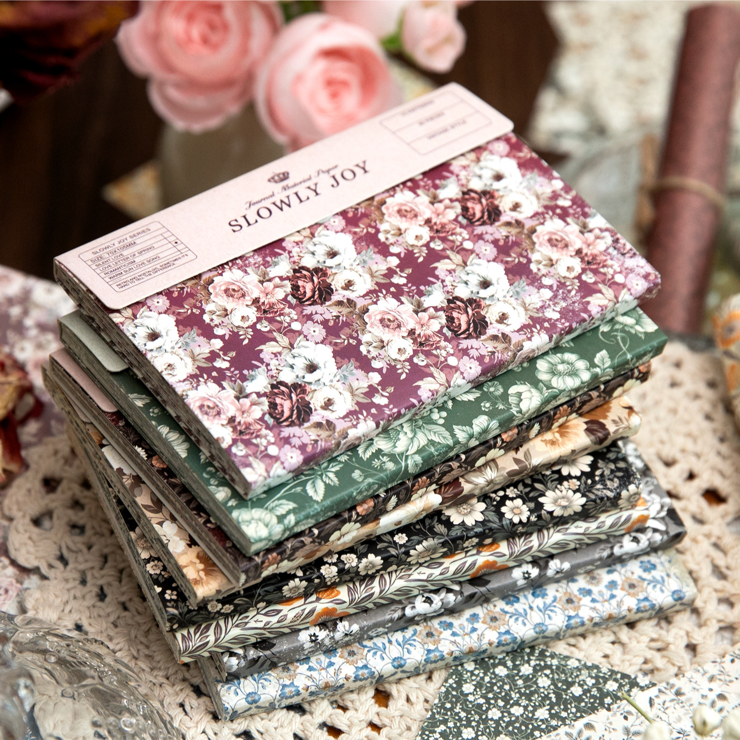 El papel de material retro ligero se regocija lentamente, el libro de material de decoración de collage de papel de contabilidad manual floral transfronterizo