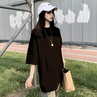 Ů�b����T������Ů�n�挒�ɰ��伃ɫ���s�ڰ����³��@�ݰٴ�