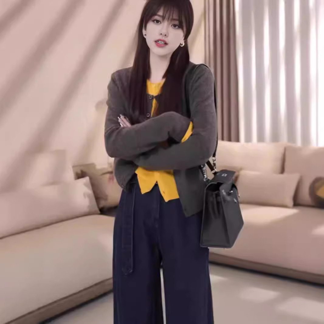 YUNSHANG 양모 섬유 공장 매장 9913 가을 패션 기질 게으른 슬림 핏 바느질 가짜 투피스 니트 카디건