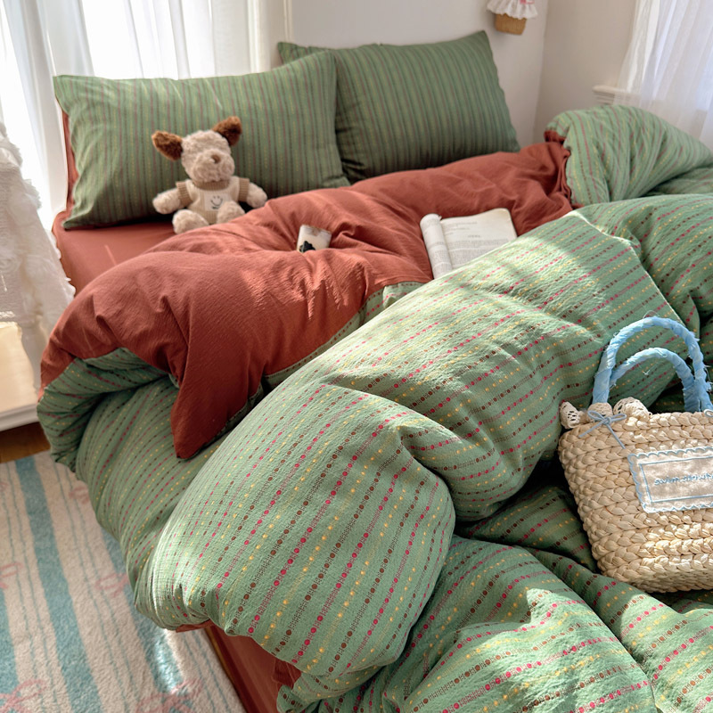 Cama de algodón de cuatro piezas A clase madre y bebé dormir desnudo pro piel sábanas de cama de algodón puro Kasa dormitorio dibujos animados lindos tres piezas 4