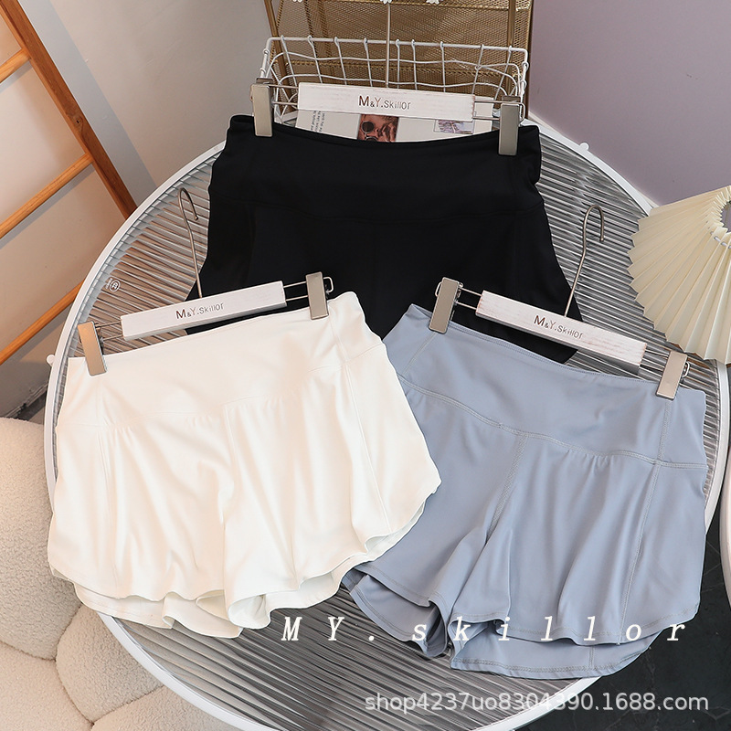 Lulu Same A- shaped High-value Sexy Sports Shorts Skin-friendly Naked Tight Waist Yoga Fitness Pants Summer