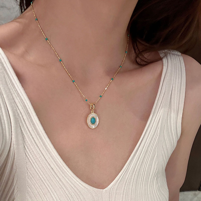 Vintage Design Sense Turquoise Shell Stacked Necklace Women's Light Luxury Elegant Fashion Elegant All-match Necklace Chain Clavicle Chain Vintage Design Sense Turquoise Shell Stacked Necklace Women's Light Luxury Elegant Fashion Elegant All-match Necklace Chain Clavicle Chain
