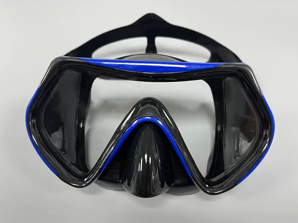 1526 Blue Frame Black Silicone