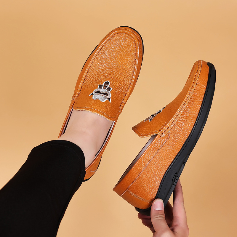 Mocasines de primera capa de piel de vaca para hombre zapatos de cuero casuales de cuero para hombre mocasines de hombre zapatos de hombre nuevos zapatos de una sola capa