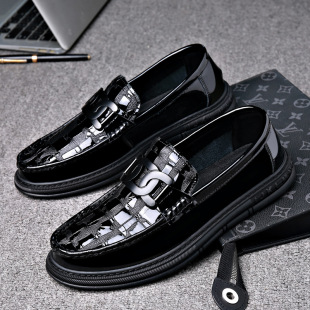 Doug Shoes Men's British Fashion Cowhide Shoes Lightweight Soft Bottom Casual All-match Shoes Slip-on Lazy Men's Shoes