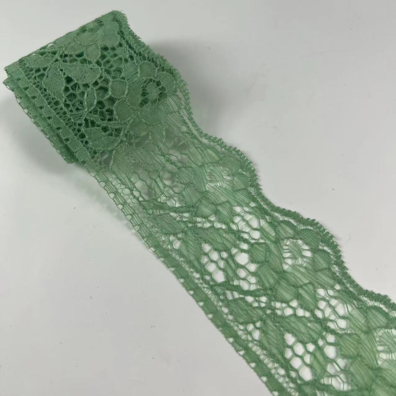 Suministro directo de fábrica 6cm encaje ropa textil para el hogar falda collar accesorios encaje color no elástico material de poliéster al por mayor