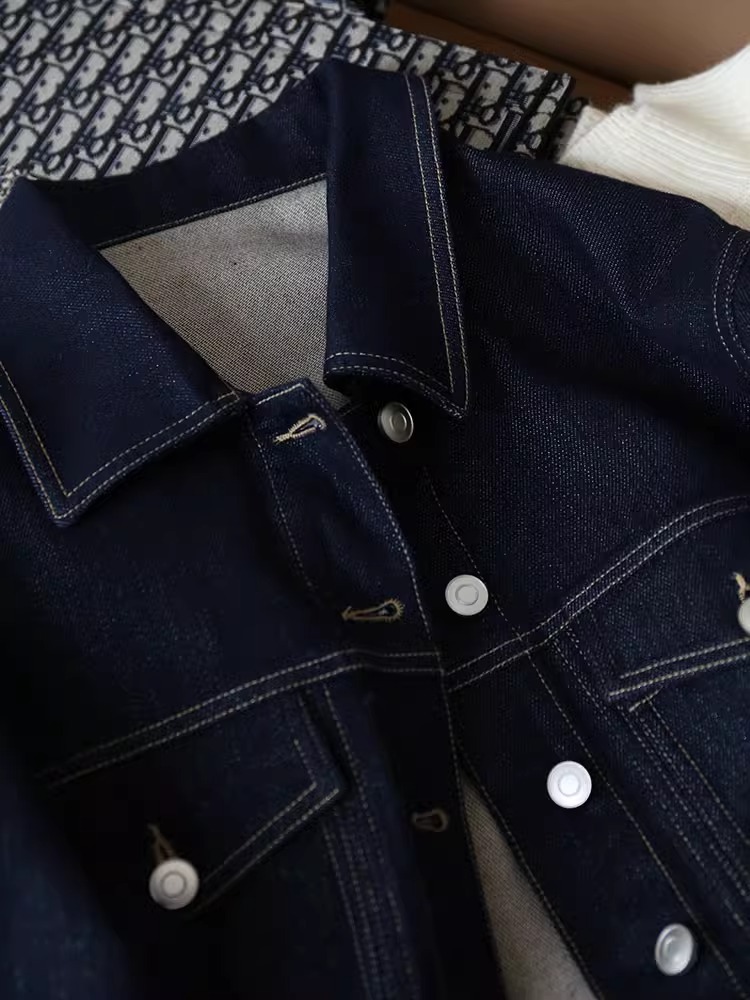 Women's Denim Jacket Bright Silk Lapel Niche Design Short Coat_voghion.com