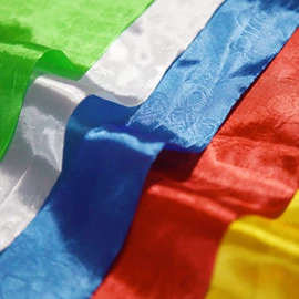 哈达;宗教法器;车挂