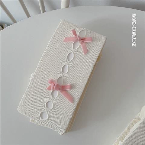 With bow, fuchsia