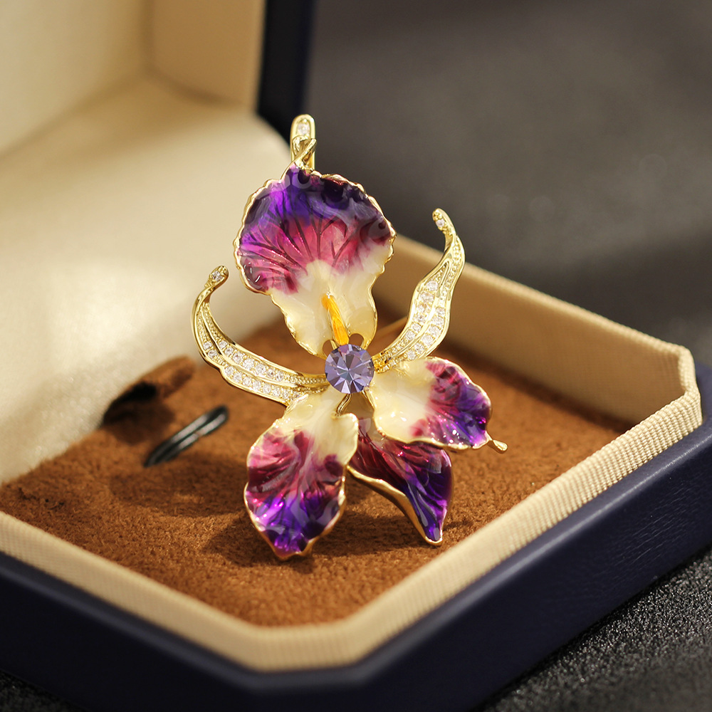 Cross-Border French Light Luxury Enamel Iris Brooch for Women, High-End Floral Pin with Micro-Inlaid Zircon Brooch Accessory