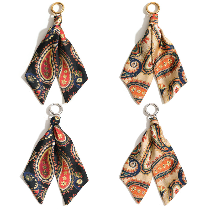 Cross-border high-end satin printed ribbon keychain, vintage and versatile bag scarf pendant, creative keychain Cross-border high-end satin printed ribbon keychain, vintage and versatile bag scarf pendant, creative keychain