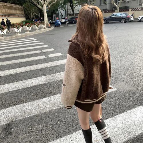 Oversized Plaid Lambskin Wool Coat for Women - Winter American Retro Thick Sweatshirt Bomber Jacket with Fleece Lining