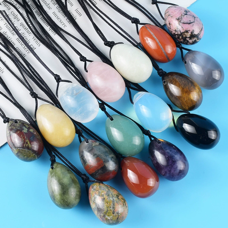White crystal jade, small onyx agate pendant