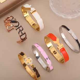 �W���W�t���Ɵ��N���CŮ�p�ݰٴ�߼��Ђ����L����H�֭h�S��ֱ�N