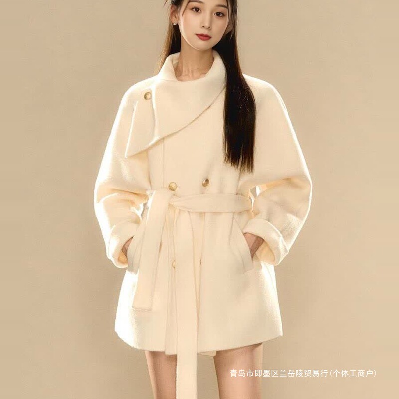 Super Nice Woolen Outwear for Women 2025 Autumn and Winter New Design Small Short Woolen Outwear