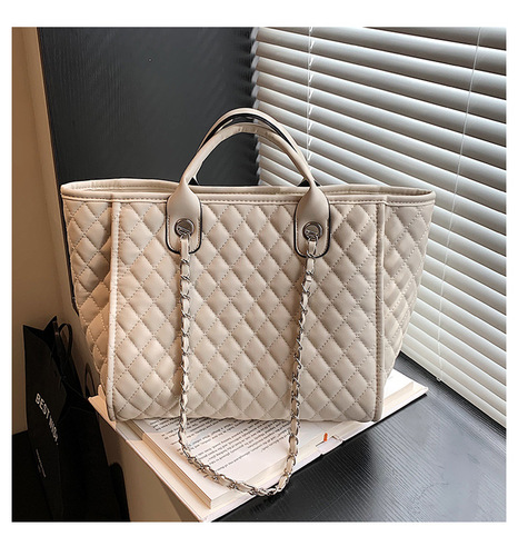 European and American Lingge cross-border women's bag  new large-capacity chain bag, fashionable and versatile hand-carrying shoulder tote bag