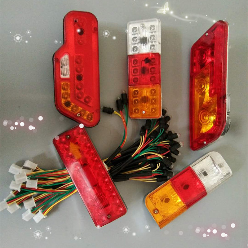 Electric Tricycle Rear Tail Light Assembly Plug-In Left and Right Rear Turn Signal Brake Light 12V48V60V Wholesale