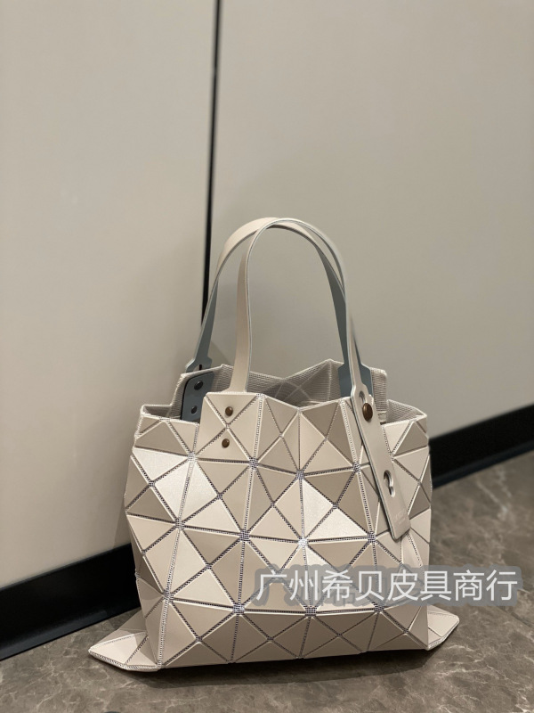 3月限定 日本製 幾何学模様 ダイヤモンドバッグ 大小角箱 4仕切り 携帯用 ショルダーボックスバッグ|undefined
