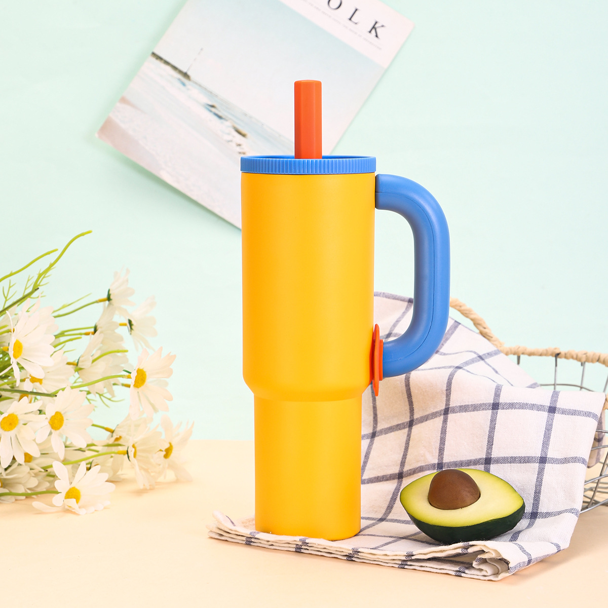 Gourde isotherme esthétique avec paille en acier inoxydable_voghion.com