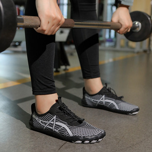 Indoor Fitness Shoes Quiet Rope Skipping Shoes Women's Pilates Jumping Yoga Shoes Men's Treadmill Special Squat Hard Pull Shoes